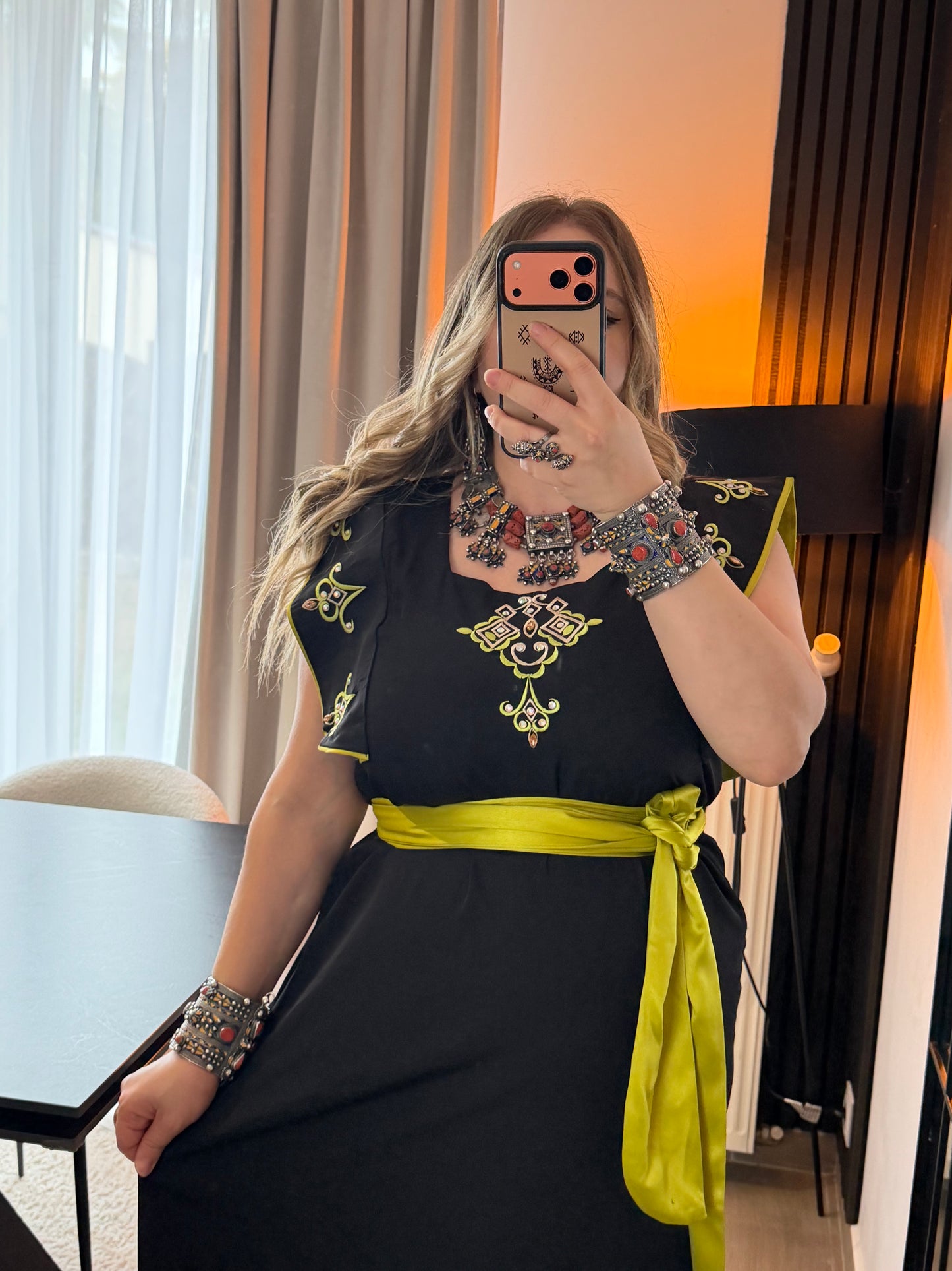Robe Nelma