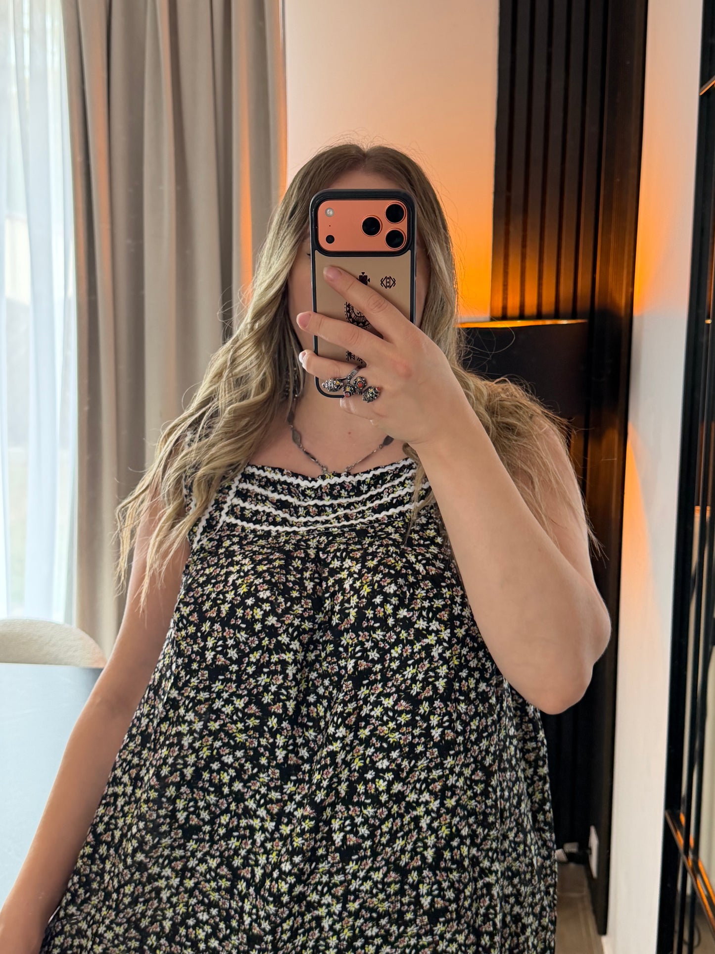 Robe Lynda