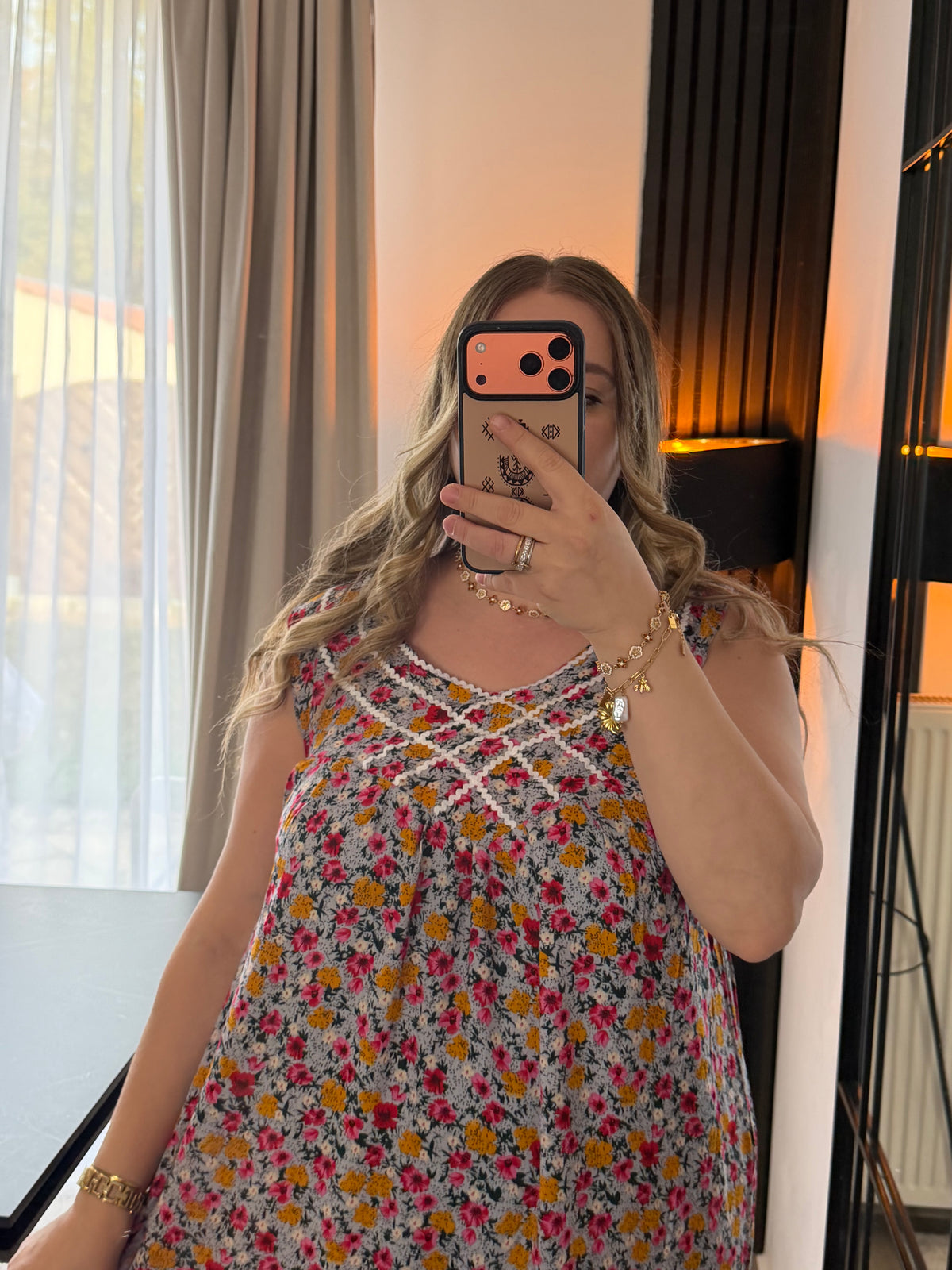 Robe Lyla
