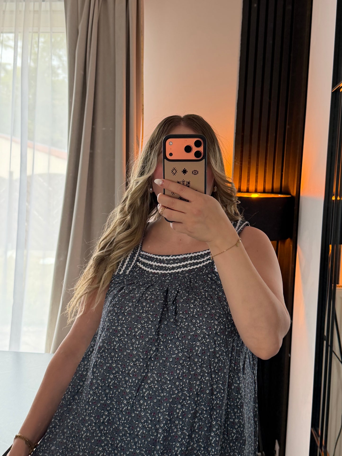 Robe Lynda