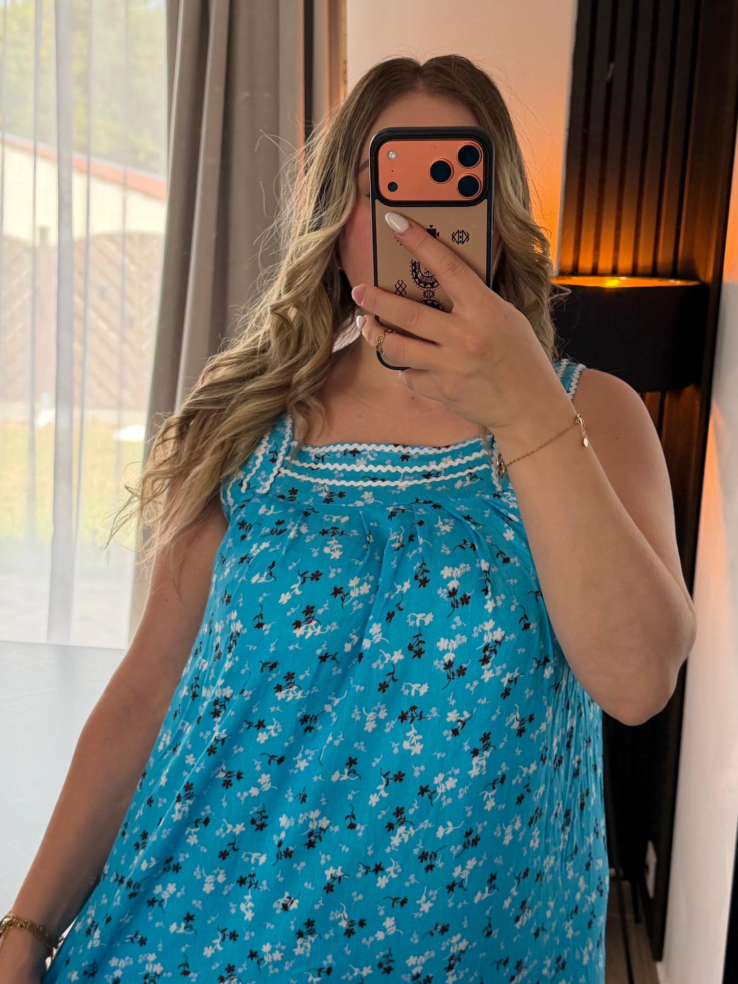 Robe Lynda