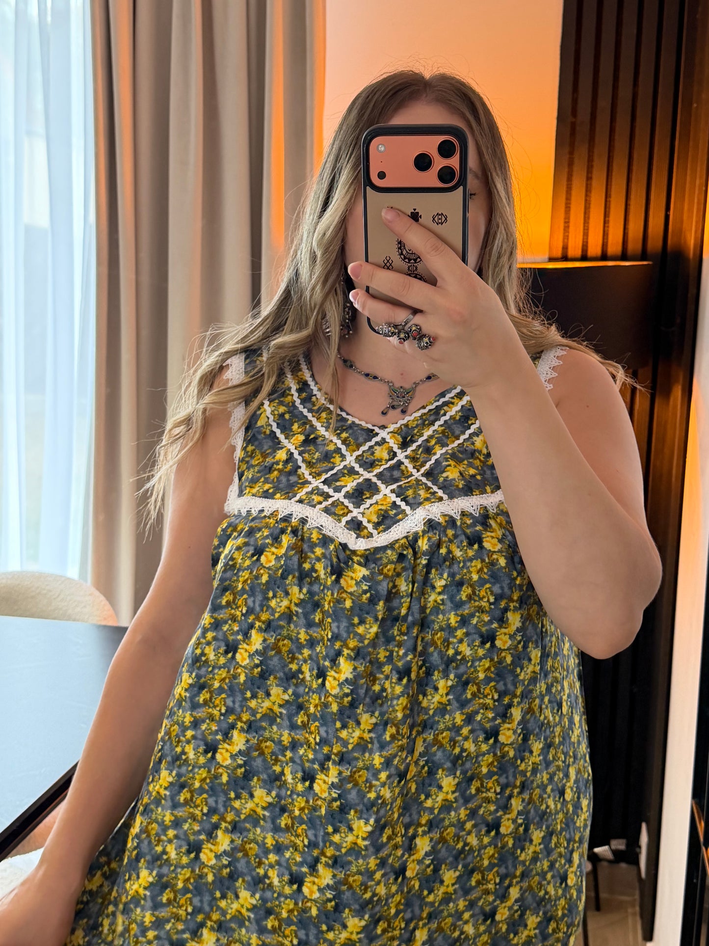 Robe Lyla