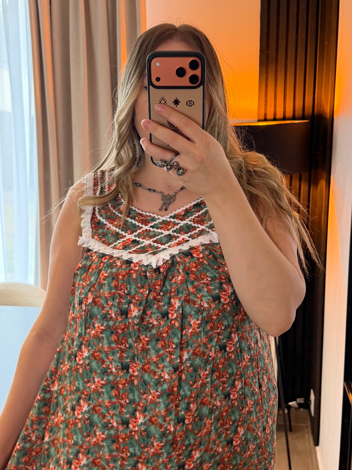 Robe Lyla