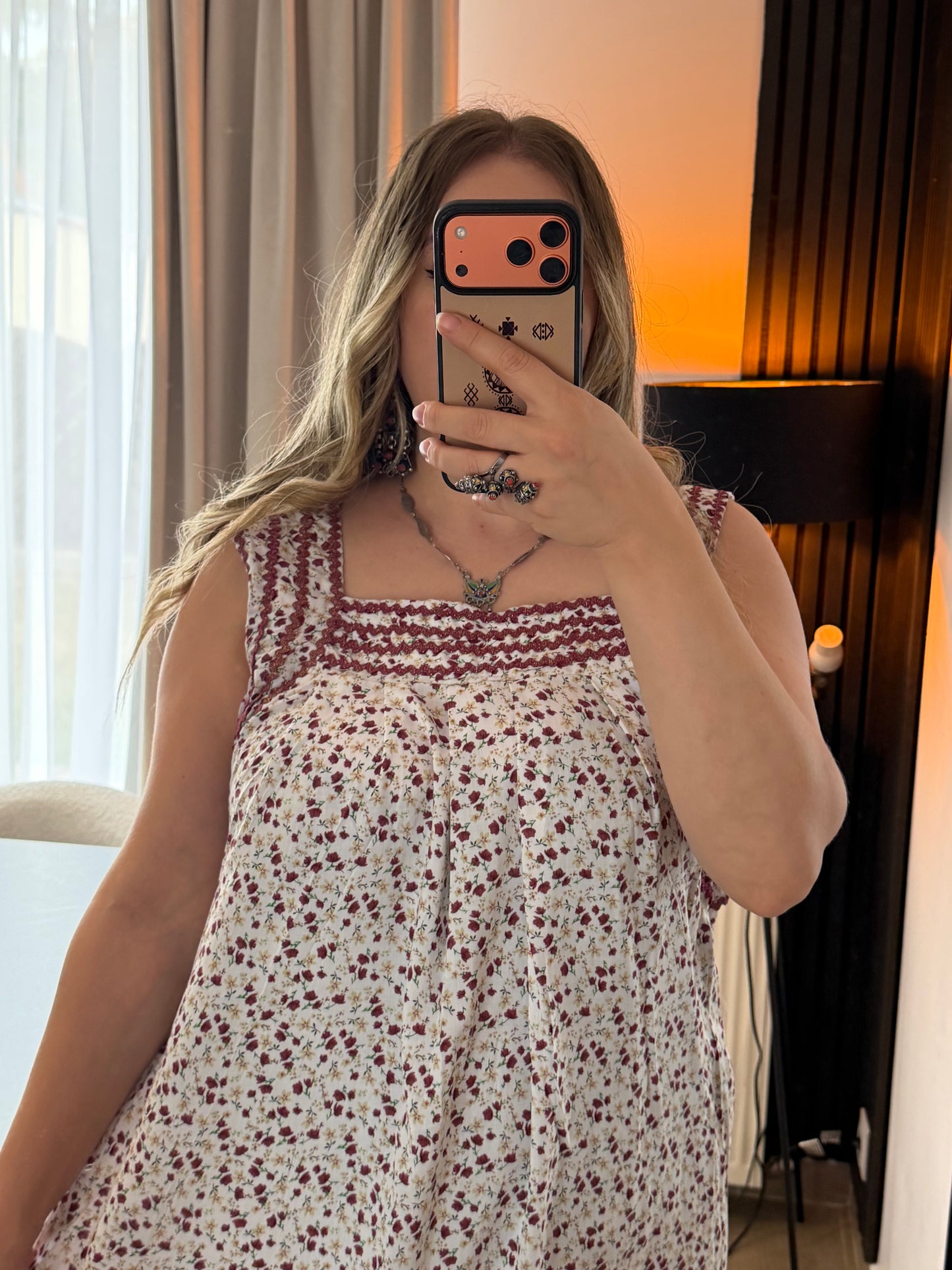 Robe Lola