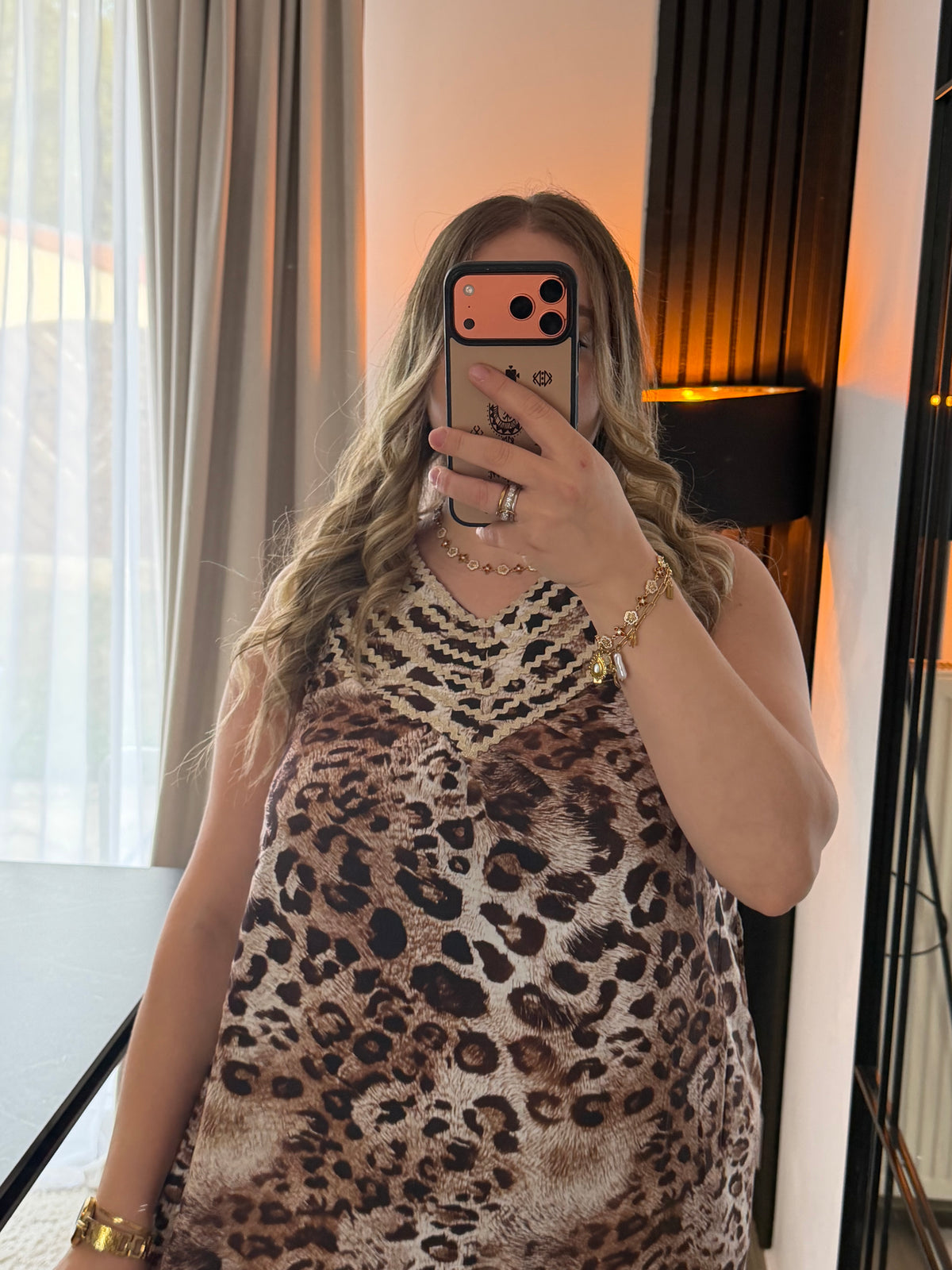 Robe Nemri