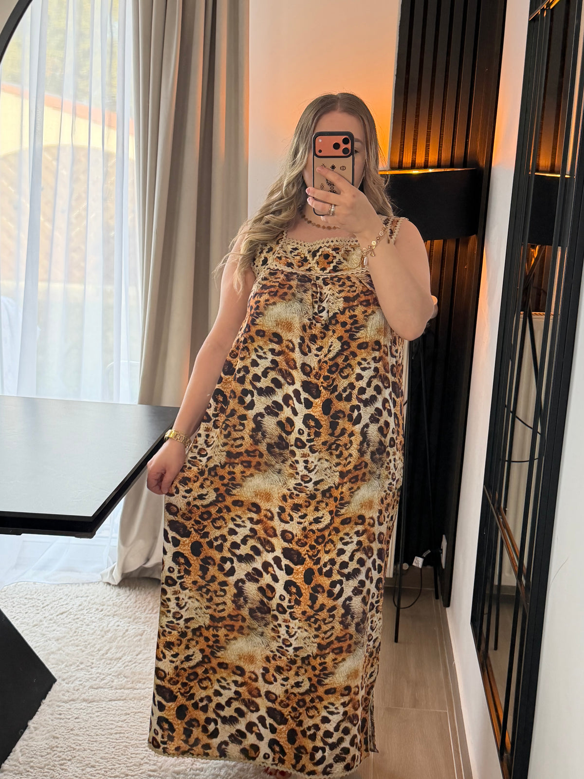 Robe Nemri