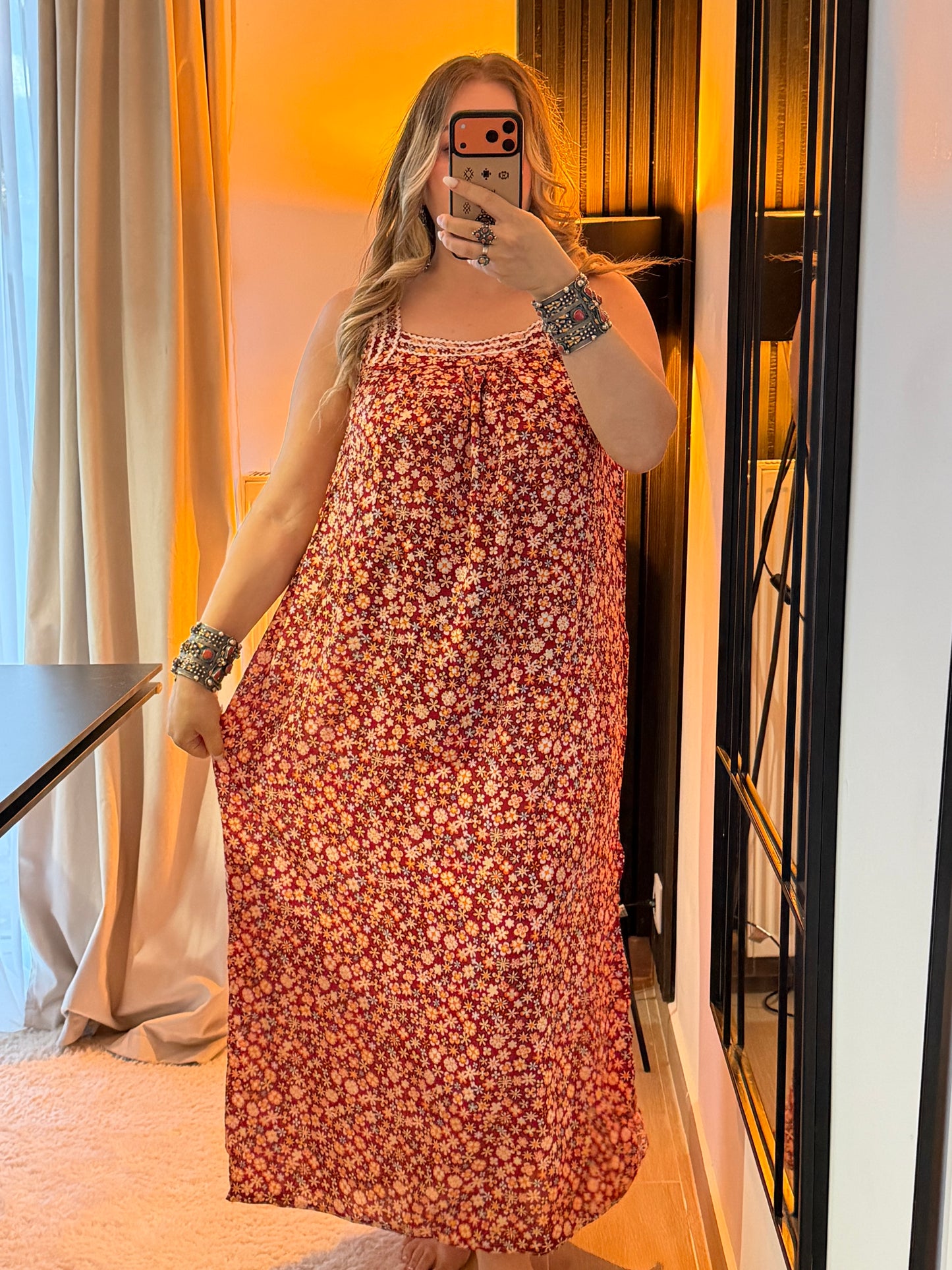 Robe Lynda