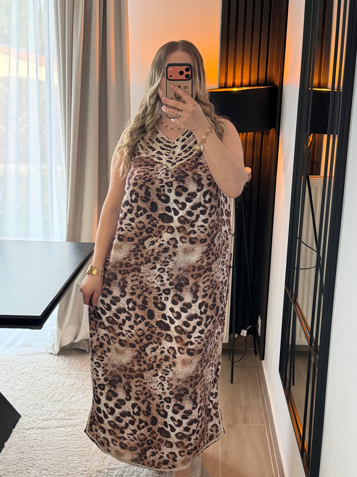 Robe Nemri