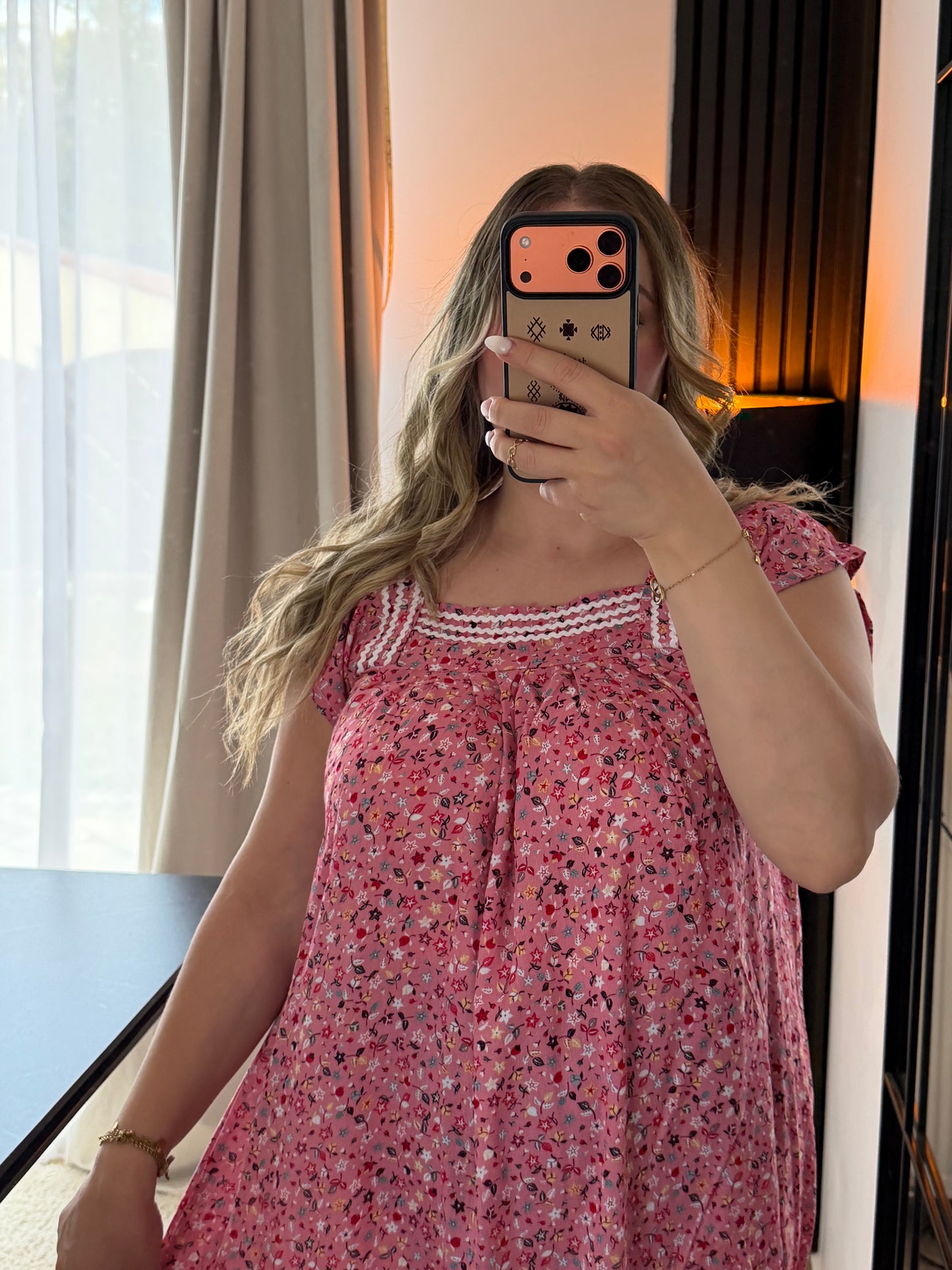 Robe Lynda
