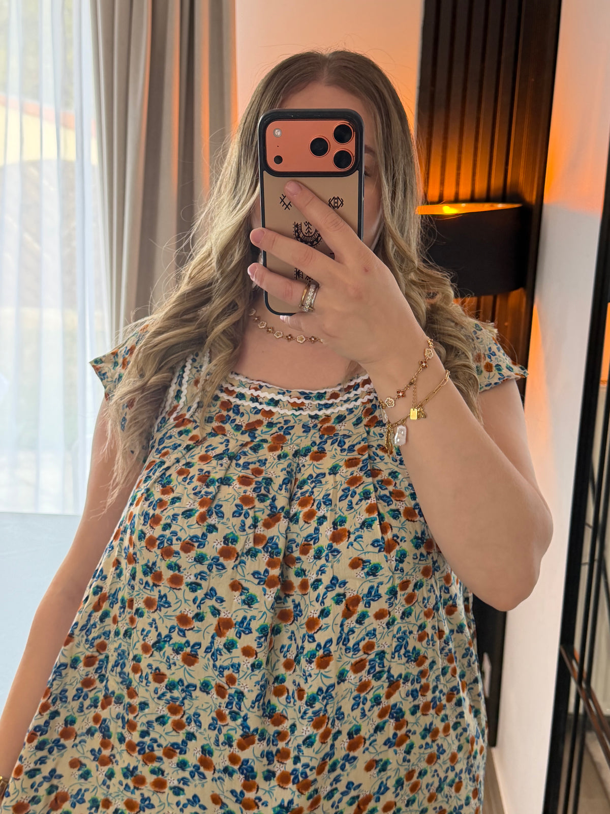 Robe Lynda