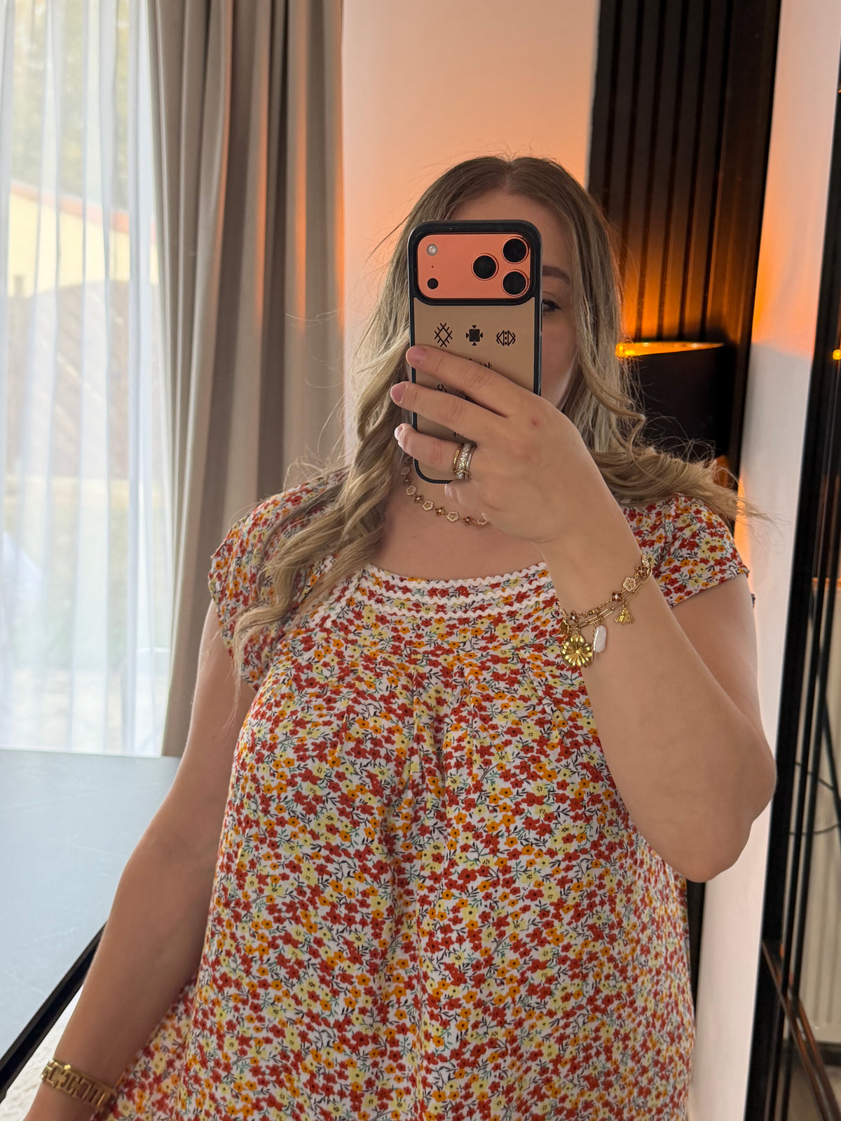Robe Lynda