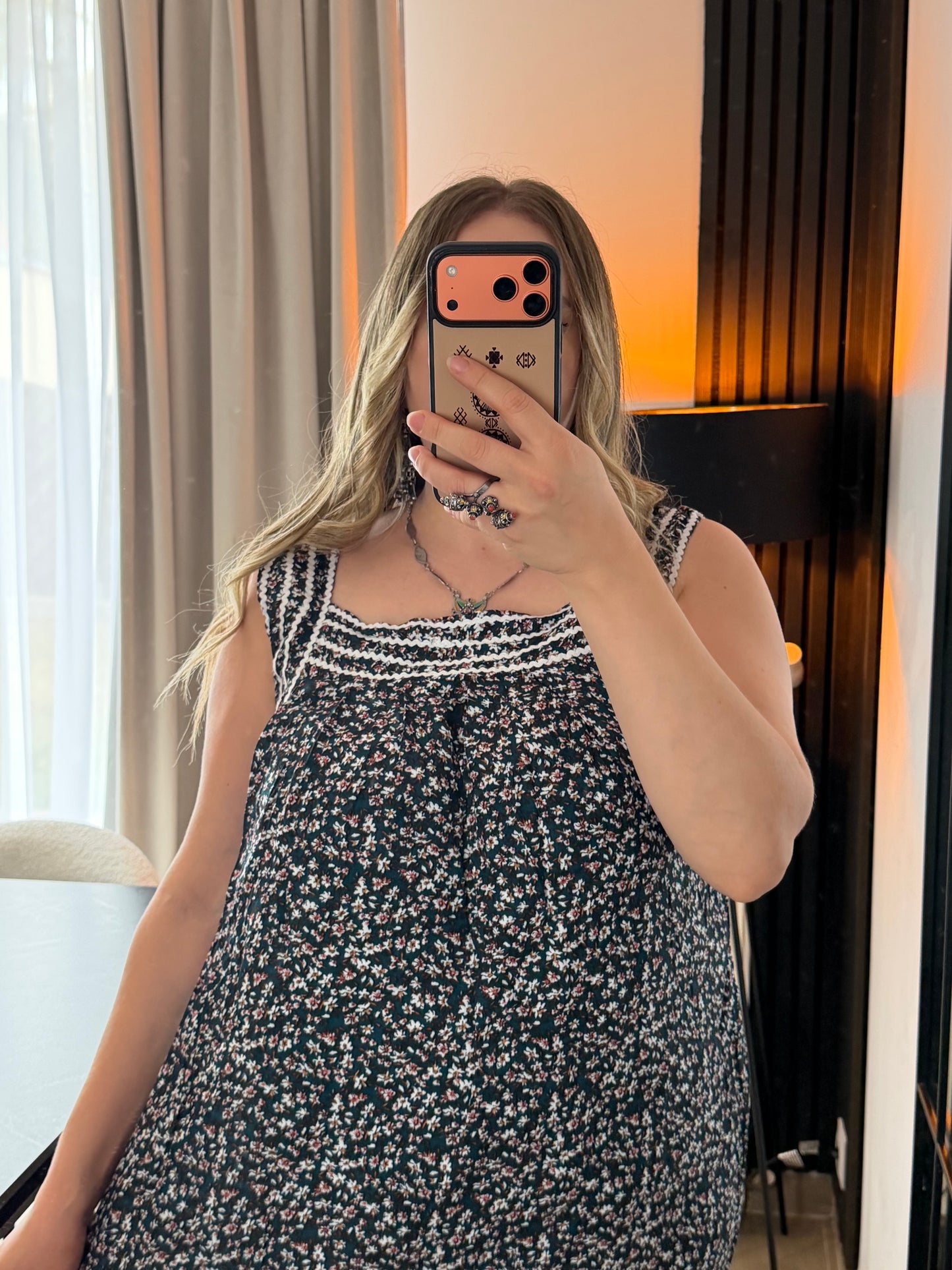 Robe Lynda
