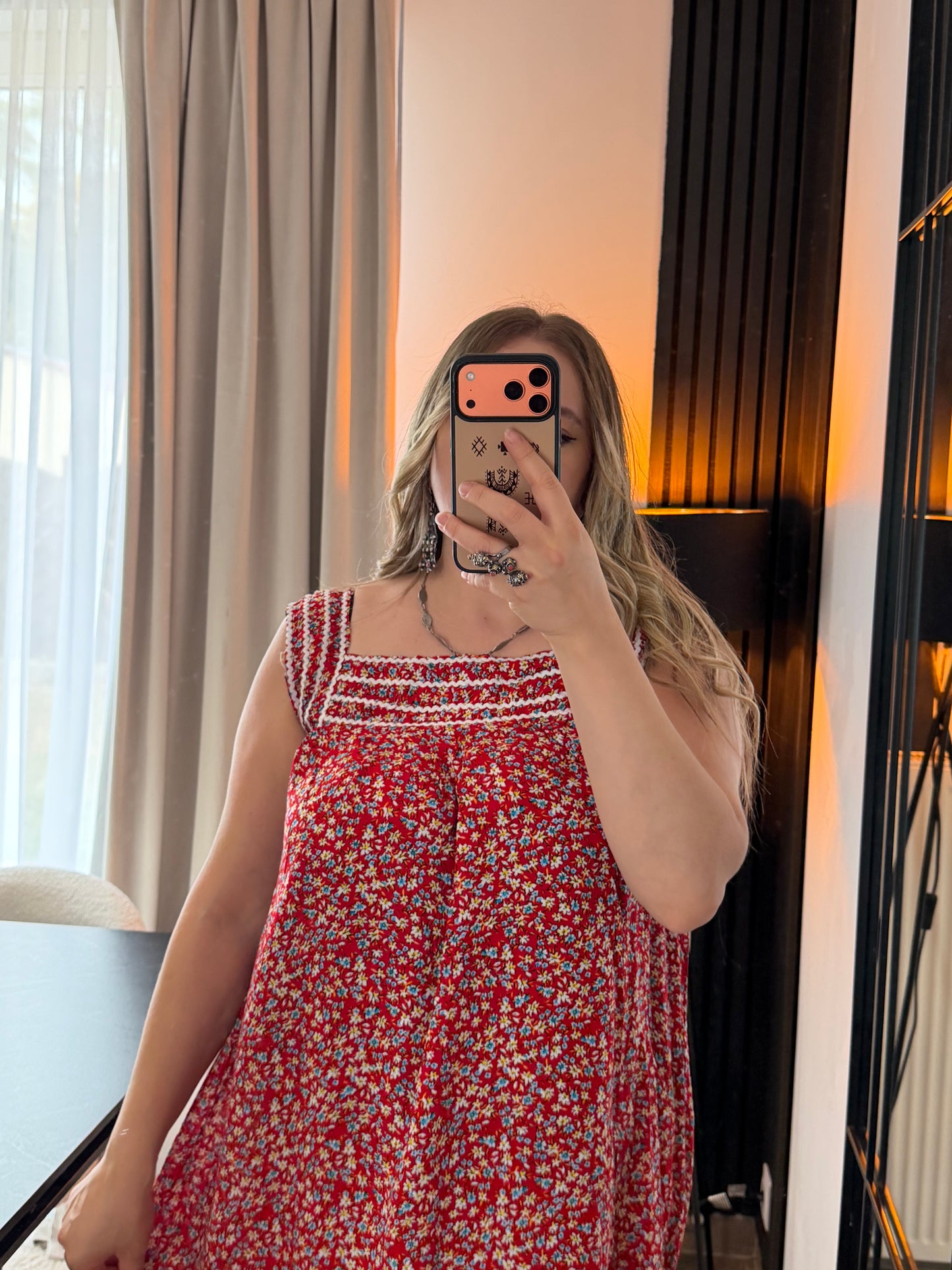 Robe Lynda