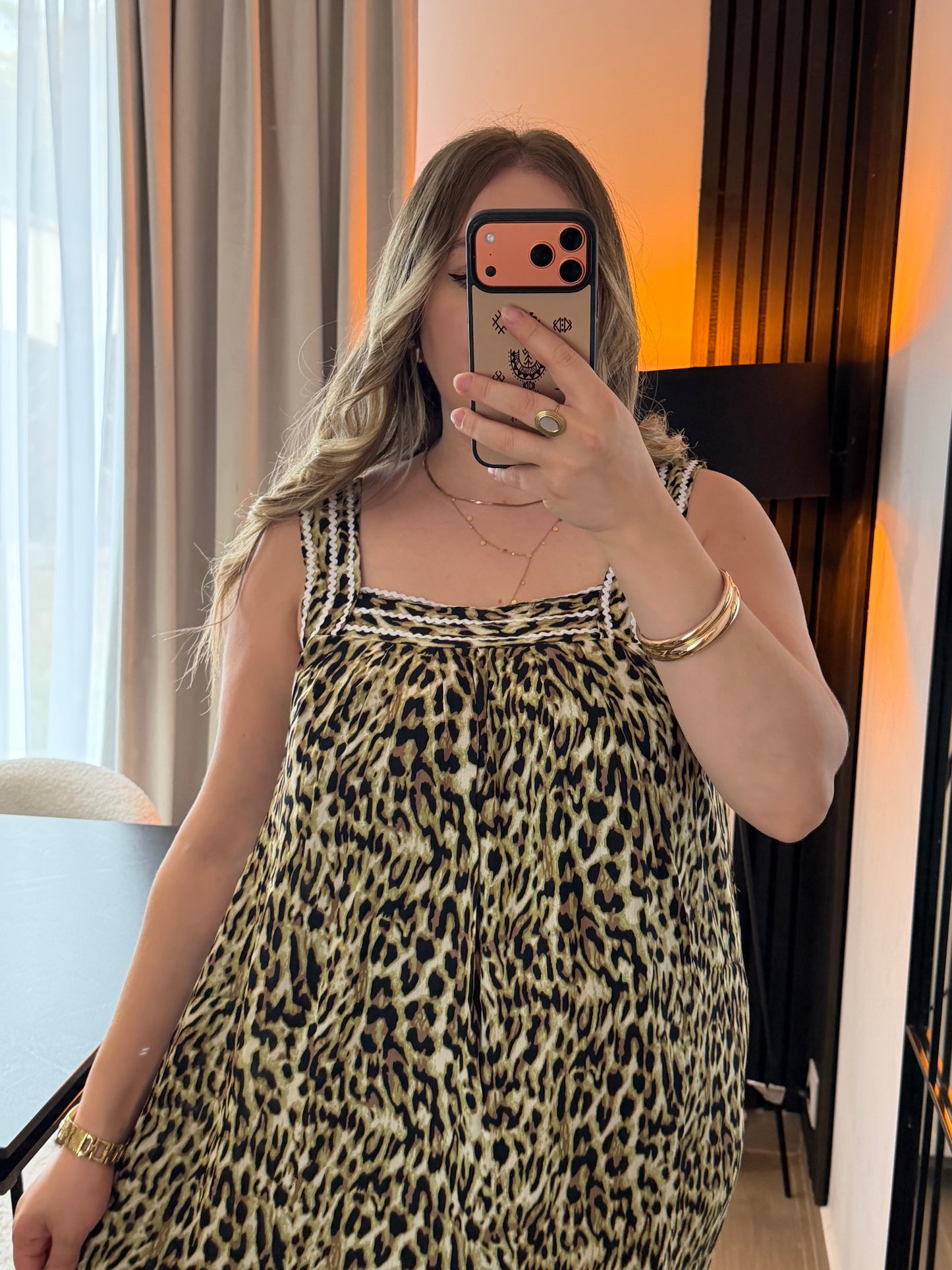 Robe Nemri