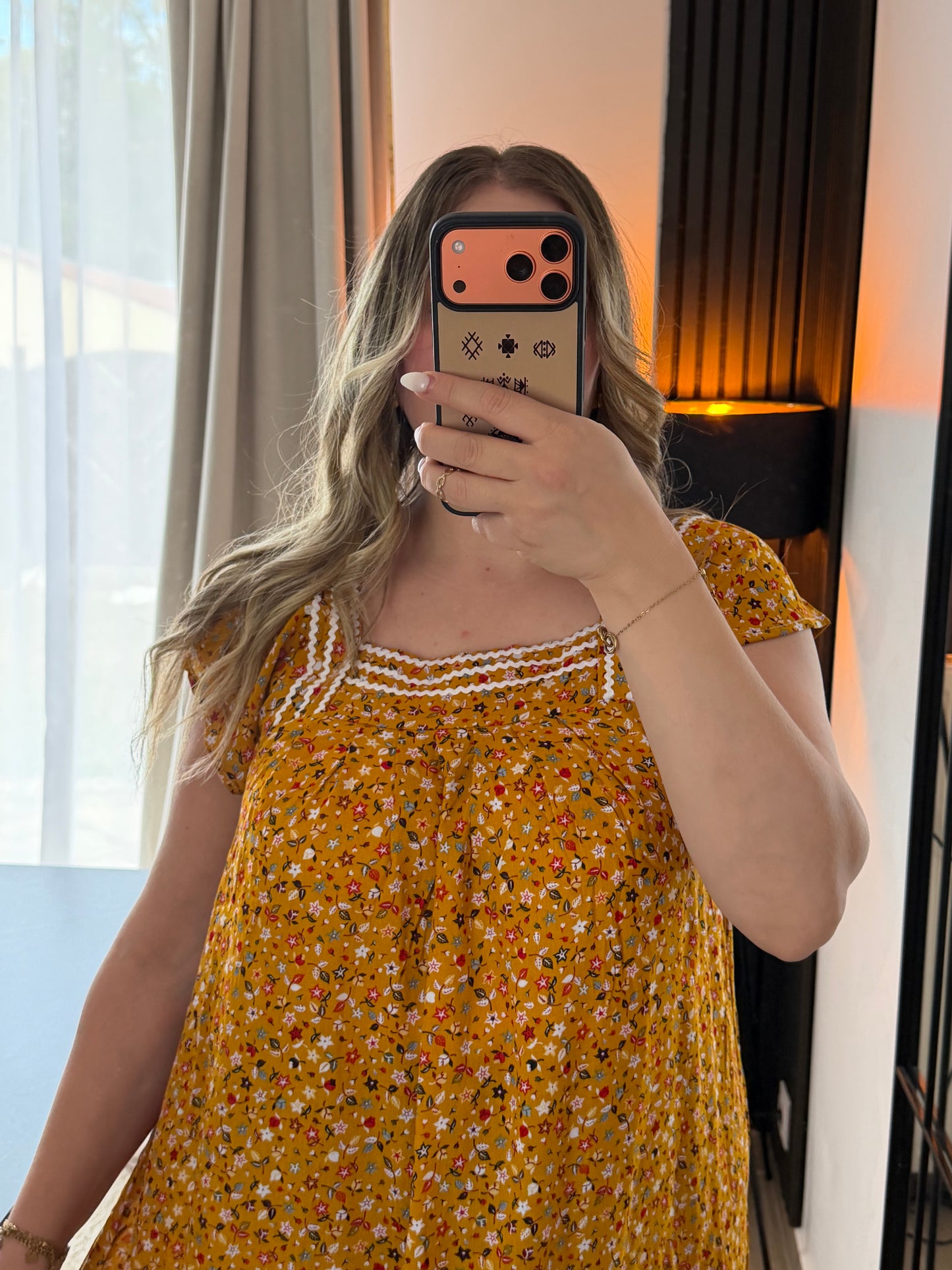 Robe Lynda