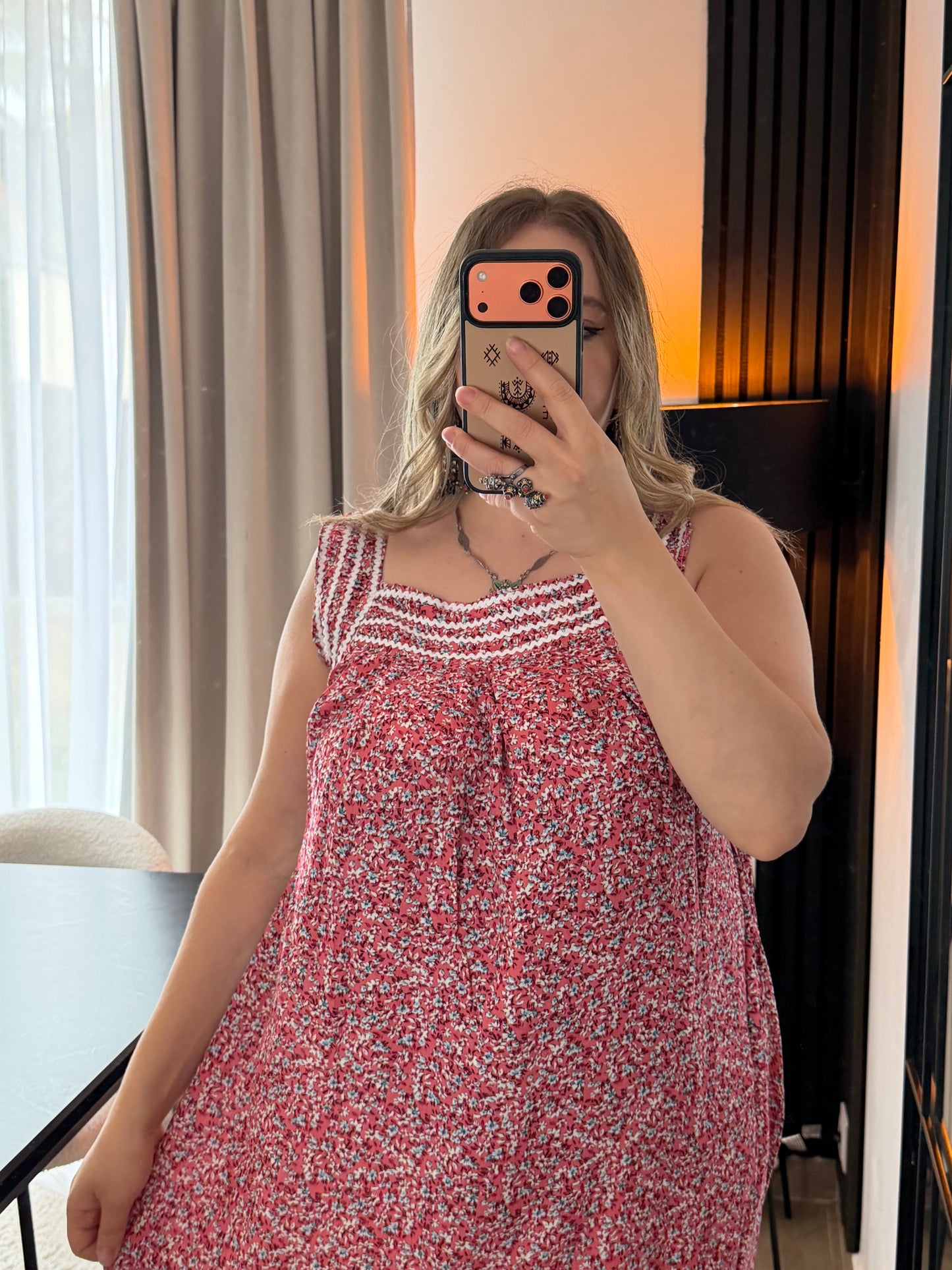 Robe Lynda